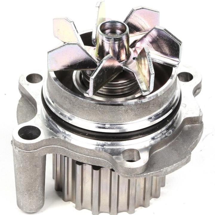 Pompe à eau 038121011A - GOLF 4 1.9TDI/1.9SDI